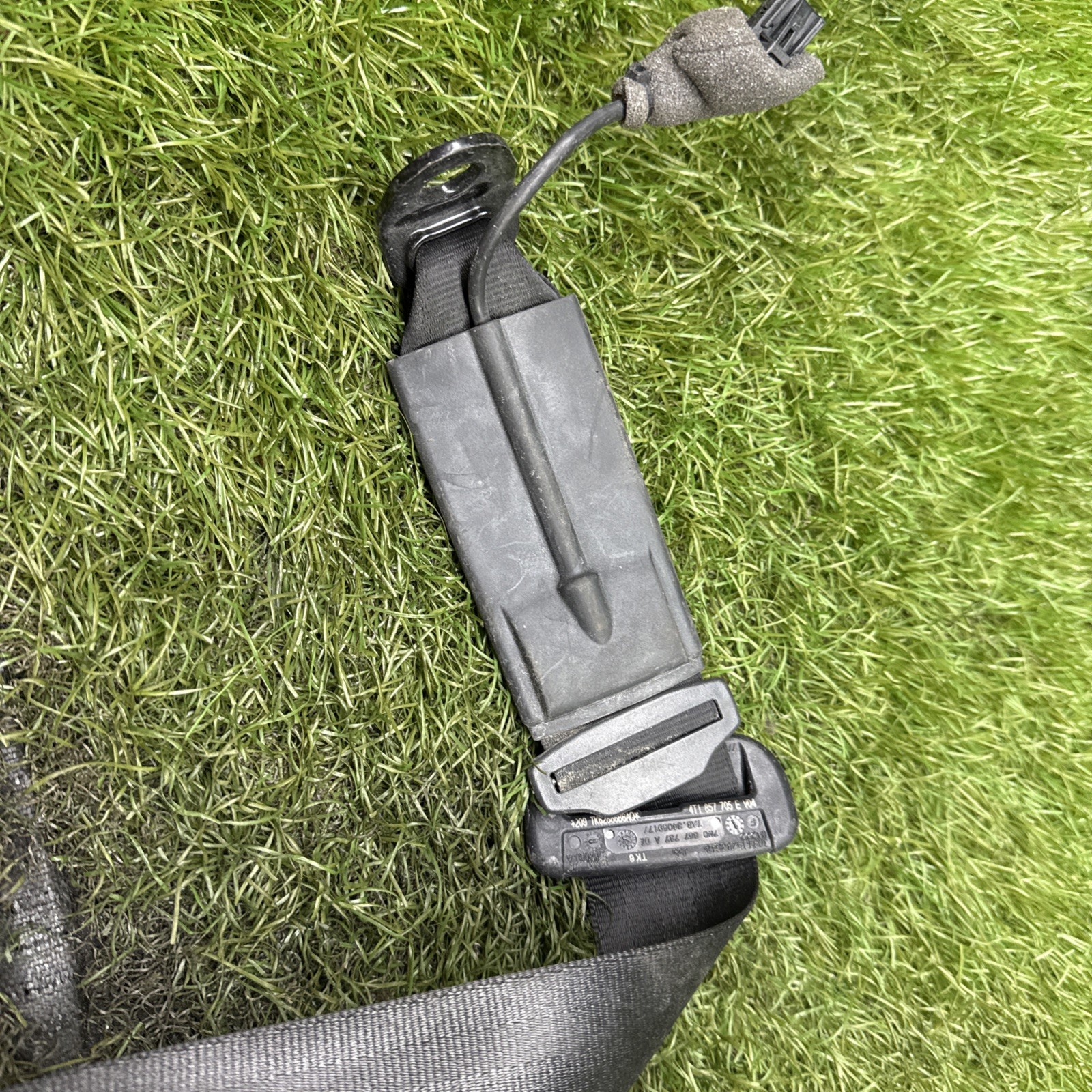 LH Front Seat BelT RETRACTOR 4T1-857-705-E LAMBORGHINI HURACAN 19