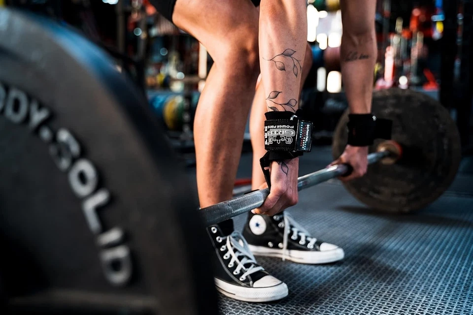 Heavy-Duty Weight Lifting Hooks with Padded Wrist Straps for Men & Women - Image 4 of 4