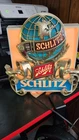 Vintage 1977 SCHLITZ Beer Lighted Bar Sign Light Up Globe Wall Plaque Union