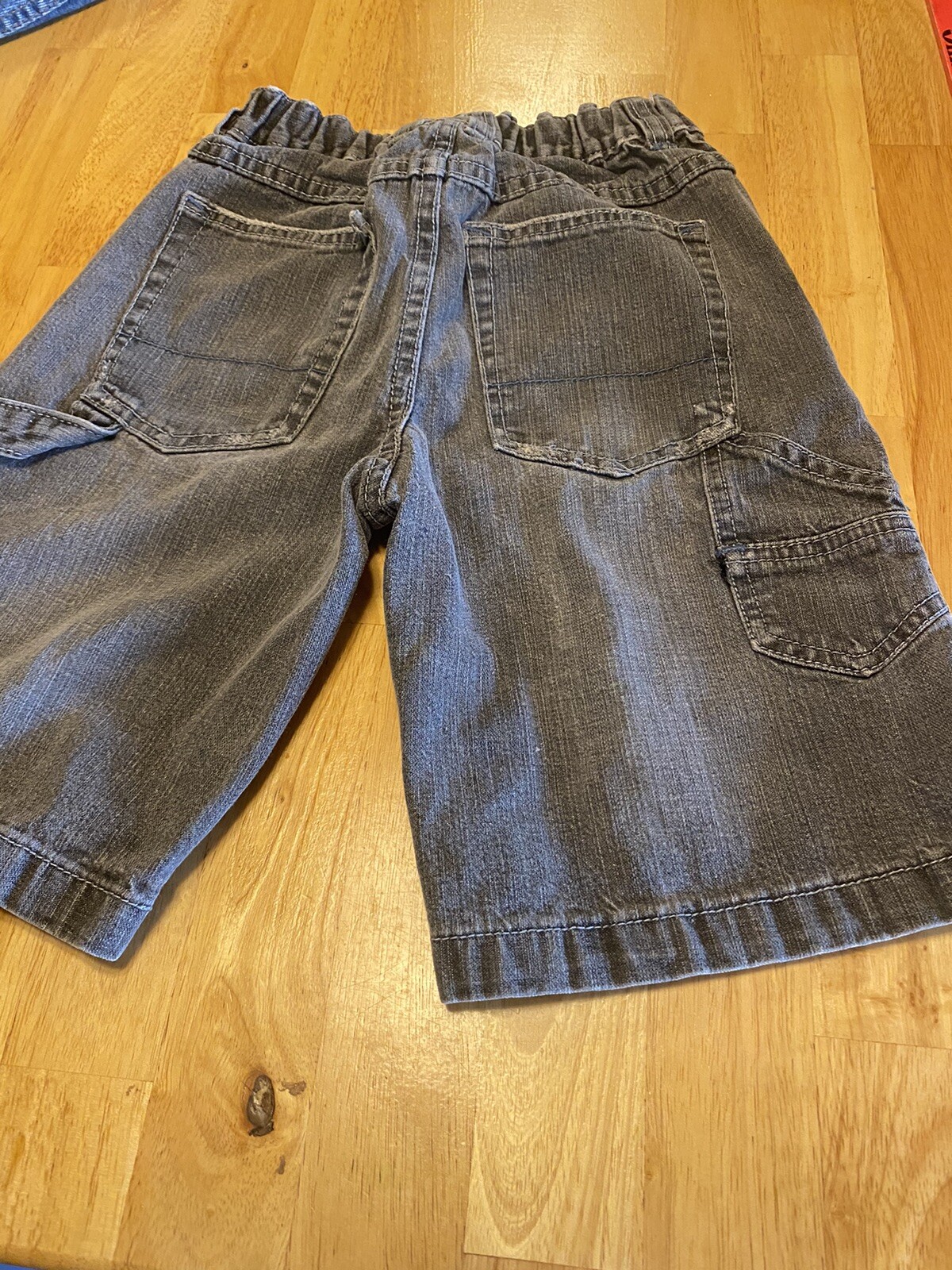 Picture 2 of 6