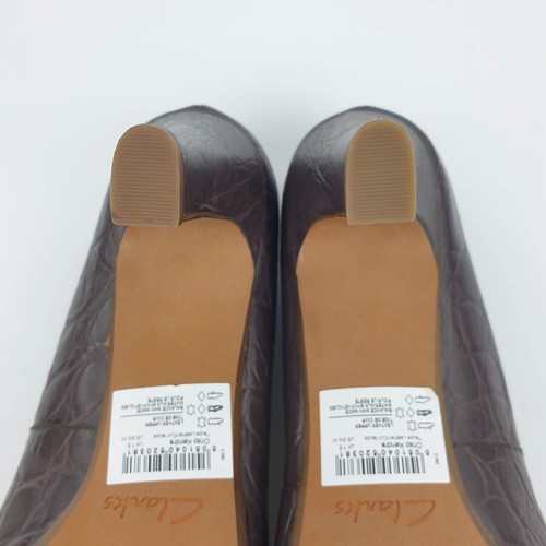 Clarks Court Heels Purple Leather Size 7 E Wide - Picture 12 of 13