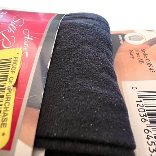 Hanes Silk Reflections Opaque Tights Control Top Navy Size AB Style 00N45 NEW - Picture 5 of 5