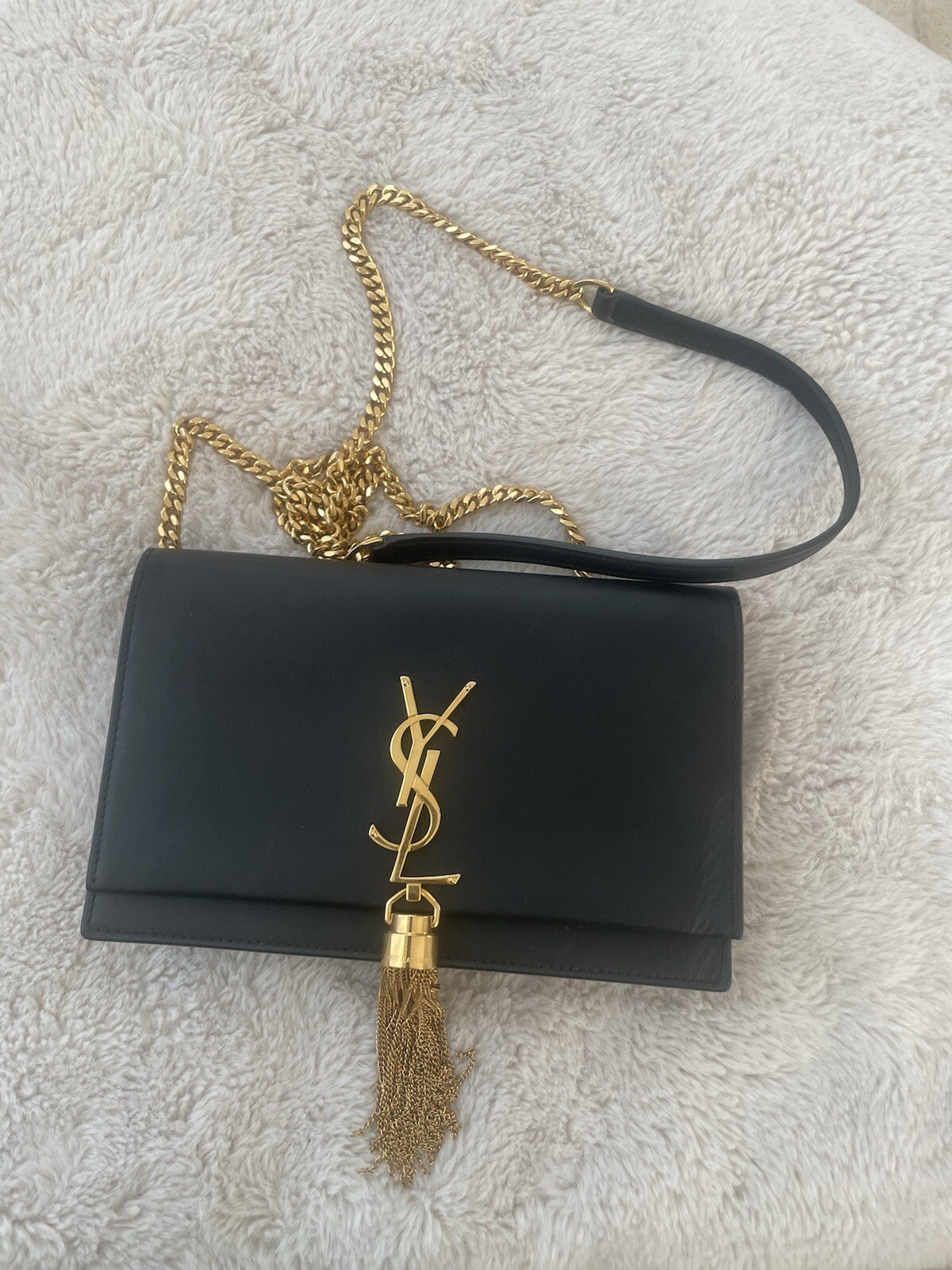 Portafoglio Saint Laurent classico monogramma nappa catena su catena pelle nera borsa