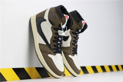 Travis Sc0tt X Jordan 1 Retro High OG 'Mocha' - CD4487-100 Men's Size US 7-12