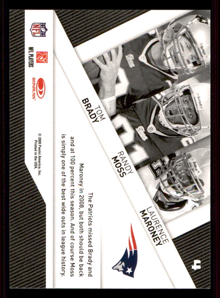 2009 Donruss Threads Triple Threat #4 Tom Brady/Randy Moss/Laurence Maroney - Image 2 of 2