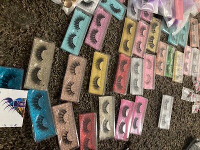 3d mink lashes , new in beautiful box . Different sizes / shapes . 