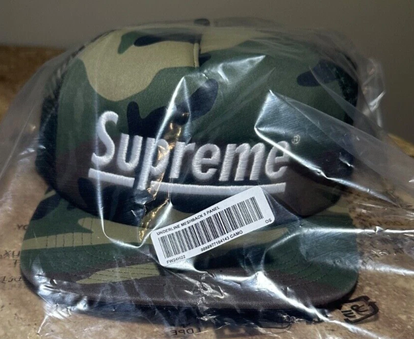 Snapback 5 panneaux Supreme Camouflage Underline Meshback OSFM   FW24