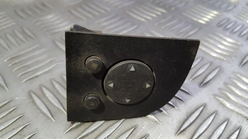 Audi A6 1996 Wing mirror control switch (Exterior Mirror Switch) 4 #387549-36