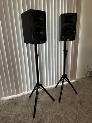 JBL LSR 308 3 Series Powered Studio Monitor 8 Inch Pair With Pyle USA Stand Pair