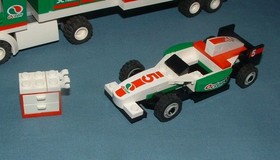 TOWN: CITY, RACE, GRAND PRIX TRUCK SET 60025 - LEGO - 2013 - USED