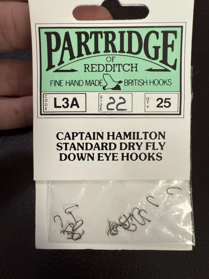 Ganchos de ojo Patridge Of Redditch Captain Hamilton estándar seco talla 22 Foto 2 de 4