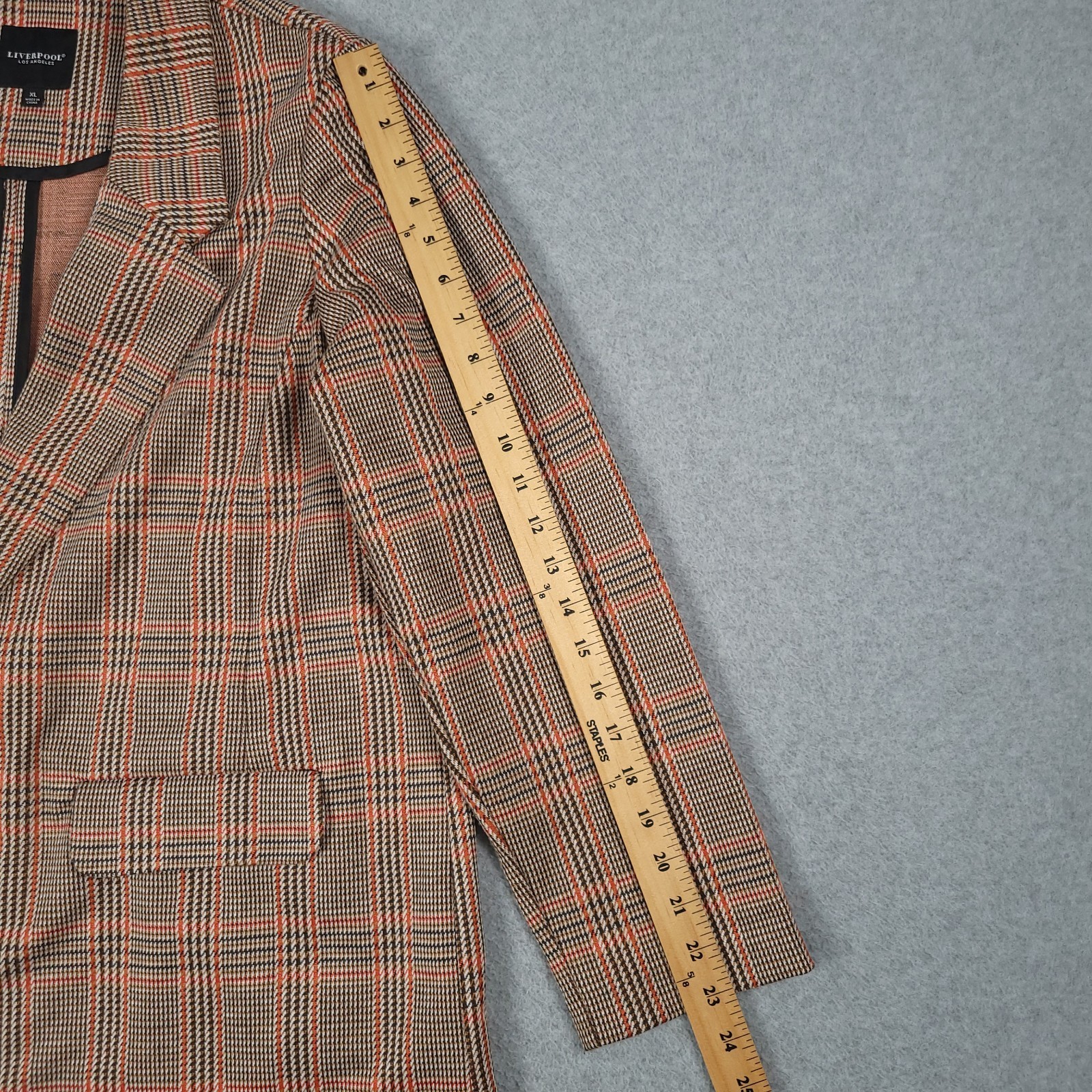 Picture 9 of 15