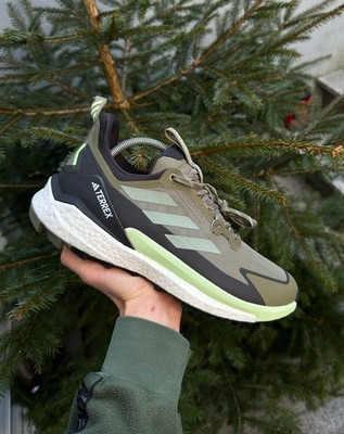 Adidas Mens US9.5 TERREX FREE HIKER 2.0 LOW HIKING Shoes Olive/Green IE5109 NEW