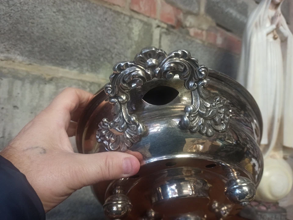 Argenterie ancienne Grand chauffe plat en métal argenté - Photo 2/4