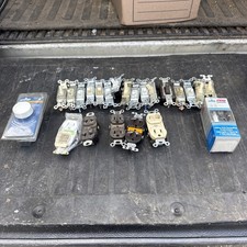 Lot of 20+  Electrical Light Switches & Outle...