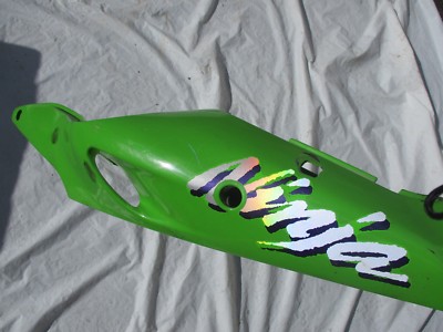 00 01 ZX9R ZX9 ZX 9 9R 900 ZX900 Kawasaki Ninja Rear Plastic
