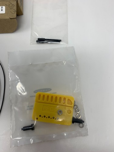 Banner Engineering PIT26U 26079 Fiber Optics Cable Sensor - Picture 3 of 3