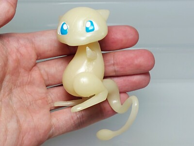 (レア)　青春群像('53伊/仏)　※未開封 Mew (GITD) Pokemon Real Collection EX Figure Banpresto 1999