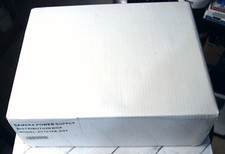 NEW - AT1210A-D07 NINE Port Fused Output Power Distribution Box