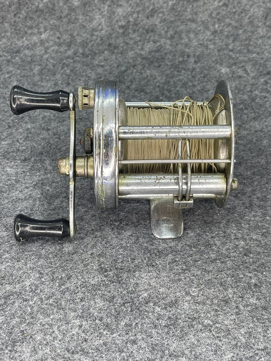 Vintage South Bend Anti-Back Lash No.400 Model D Fishing Vintage South Bend Anti-Back Lash No.400 Model D Fishing