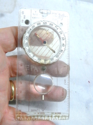   ALTER KOMPASS TASCHENLUPE SILVA COMPASS