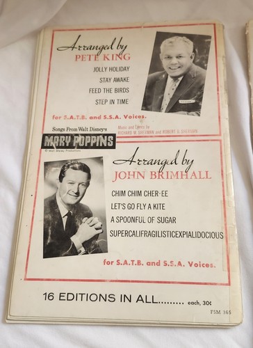 Lot 2 Disney Vintage 1964 Mary Poppins Vocal Selection Songbook Sheet Music Book - Picture 3 of 11