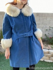 1960s Vintage Mod Country Pacer Blue Velvety Swing Coat Faux Fur Trim Medium