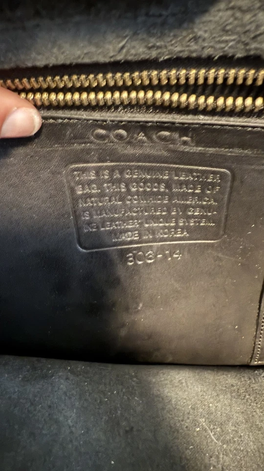 Coach Bleecker Messenger Bag Vintage 90s Leather Crossbody Laptop Bag 15" - Image 3 of 4