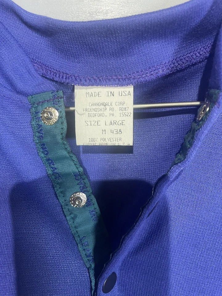 Camiseta deportiva de ciclismo Cannondale vintage para hombre bolsillos en L hecha en EE. UU. colorida Foto 4 de 4