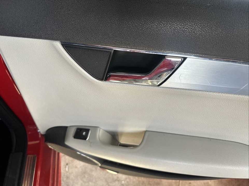 08-14 Panel de puerta interior trasero derecho mercedes w204 c300 c250 c350 fabricante de equipos originales Foto 3 de 4