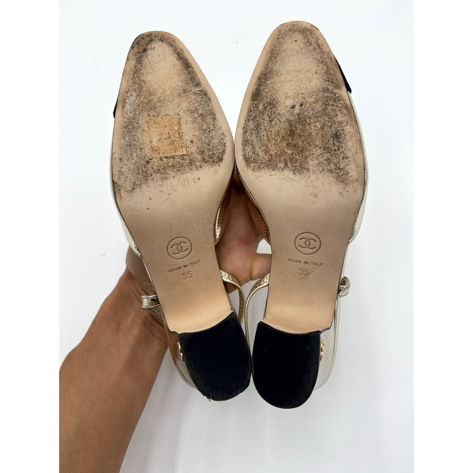 Chanel Cap Toe Slingbacks Pumps Heels size 35 thumbnail 4