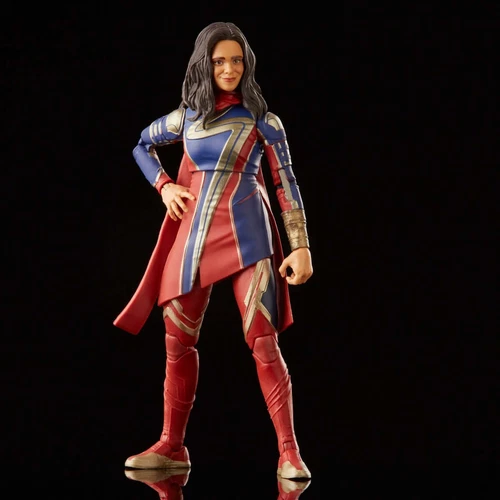 Ms. Marvel. Marvel Legends Series Hasbro