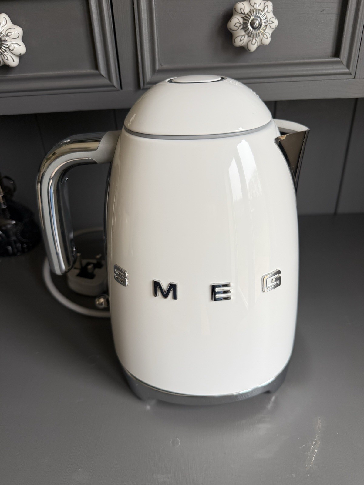 SMEG Jug Kettle 1.7L White 3kw KLF03WHUK Retro Style