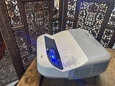 Epson PowerLite 475W 3LCD Projector Ultra Short Throw H455A HDMI LAN New Lamp