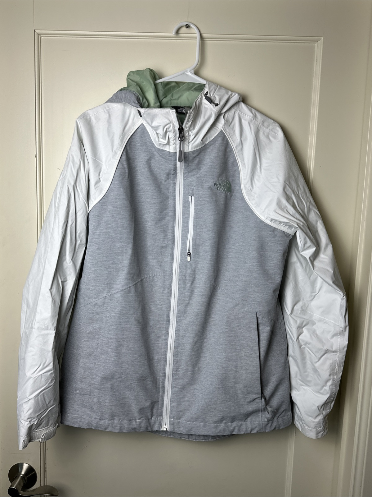 The North Face Womens Gray Dryvent Hooded Windbreaker Jacket Size Large