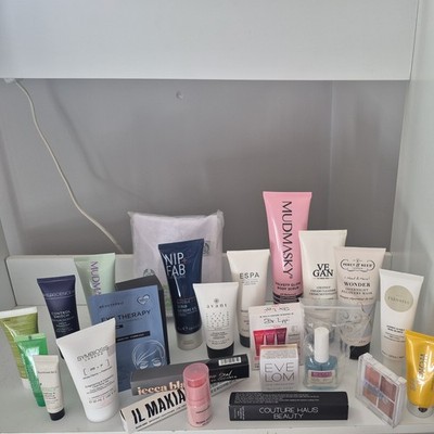 Beauty & Self Care Konvolut 25 Produkte. Nagelneu & versiegelt siehe Beschreibung