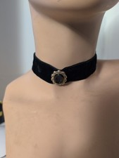 Vintage Black Velvet Choker With Black Cameo Missing Latch 10"