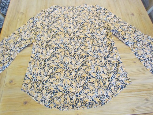 NWT J.Crew Size 6 Drake's of London Giraffe Bell Sleeve Top Shirt Blouse G1352 - Picture 10 of 10