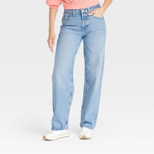 Universal Thread Women's Mid-Rise Baggy Jeans Classic 90's Vintage Straight Fit - Picture 2 of 34