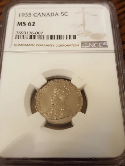 1935 Canada 5 Cent NGC MS62 only 3 graded higher by NGC - Image 3 of 3