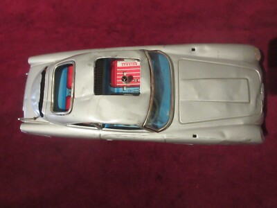 Aston Martin DB5 James Bond 007 Aoshin jouet ancien en tole Japon