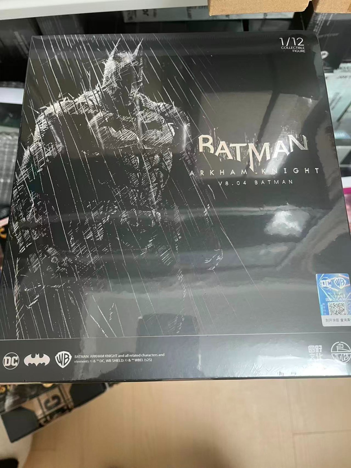 New LPZZ DC Batman Arkham Knight V8.04 Batman 1/12 Copmlete Action Figure
