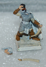 WARHAMMER LOTR LORD OF THE RINGS ELF ARCHER FROM BOX SET 1 FIGURE NEEDS REPAIRED