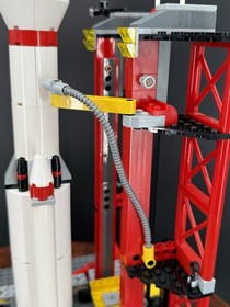 LEGO City (3368) Space Centre - 100% complete