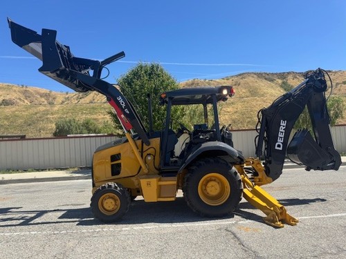 JOHN DEERE 310L-EP 4X4 4 SPEED POWER SHIFT LOW HOURS,AUX OUTLET, CALIF LOADER