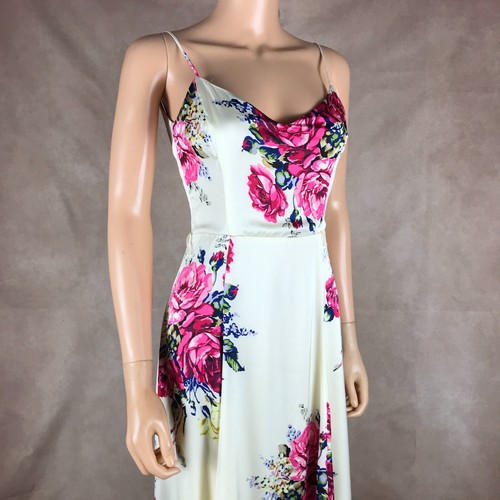 BETSEY JOHNSON Floral Romantic Satin Maxi Dress NWD Size 0 - Picture 10 of 11