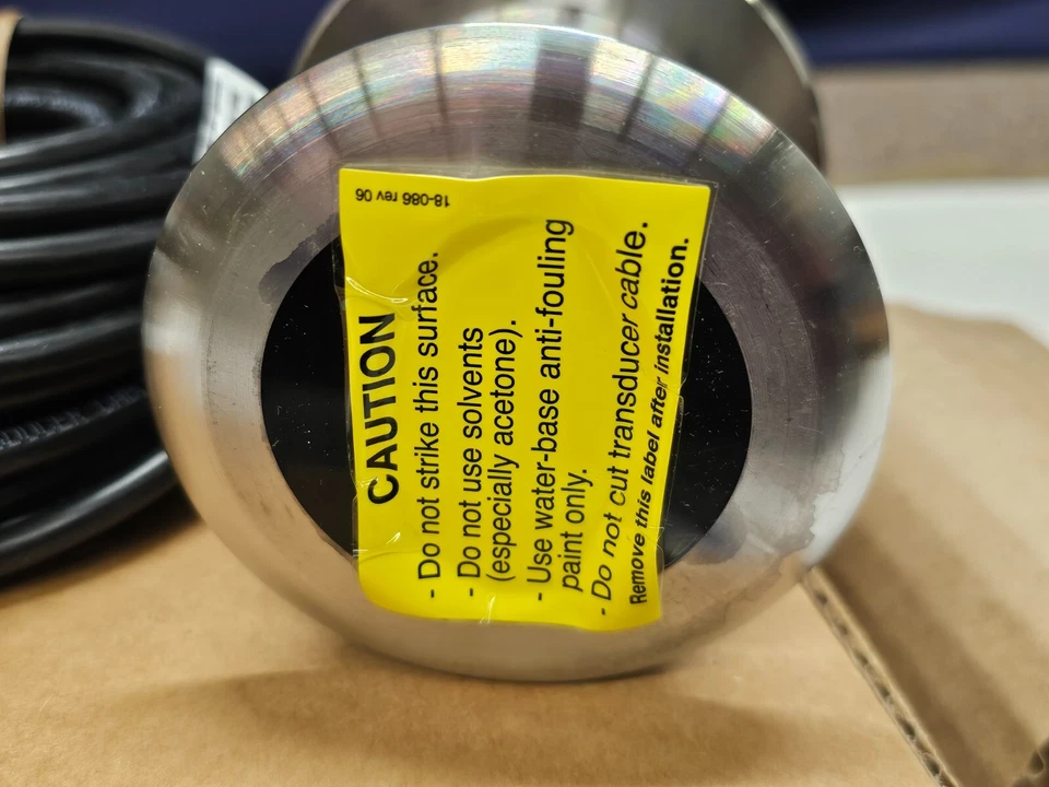 Airmar Thru-Hull 12 Tilted Transducer A80215 Chirp B60 117 P19 SS60 565 B75L150 - image 3 of 4