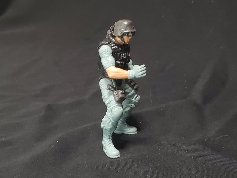 Picture 3 of 5