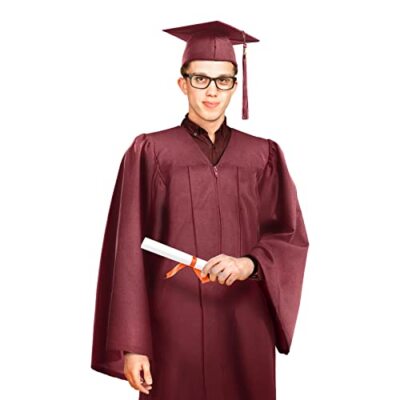 Graduation Cap and Gown with 2025 Tassel College or High School Unisex, Maroon