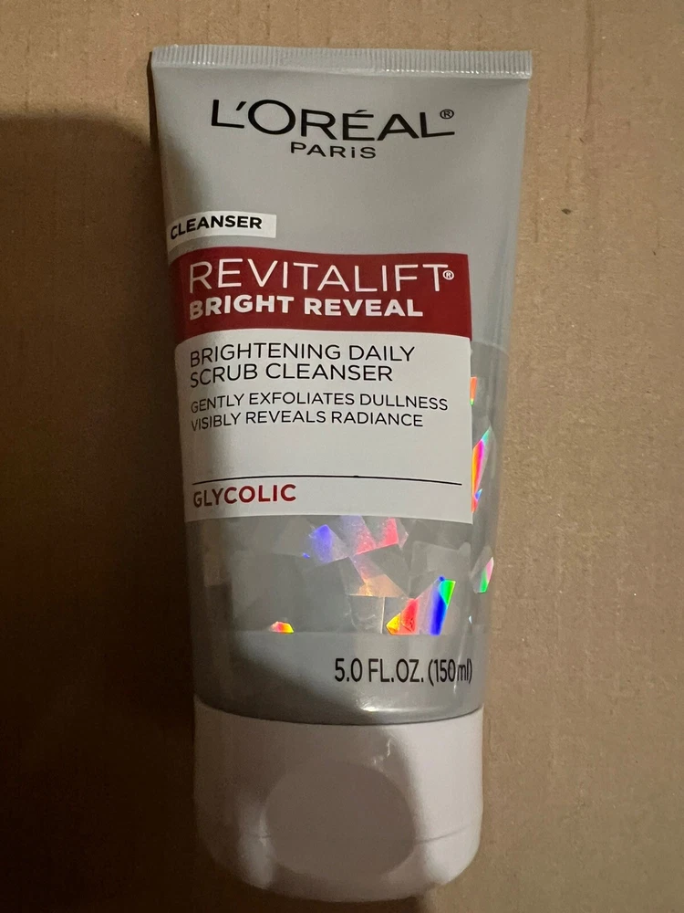 Loreal Paris Revitalift Bright Reveal Brightening Daily Scrub Cleanser 5 Ounce